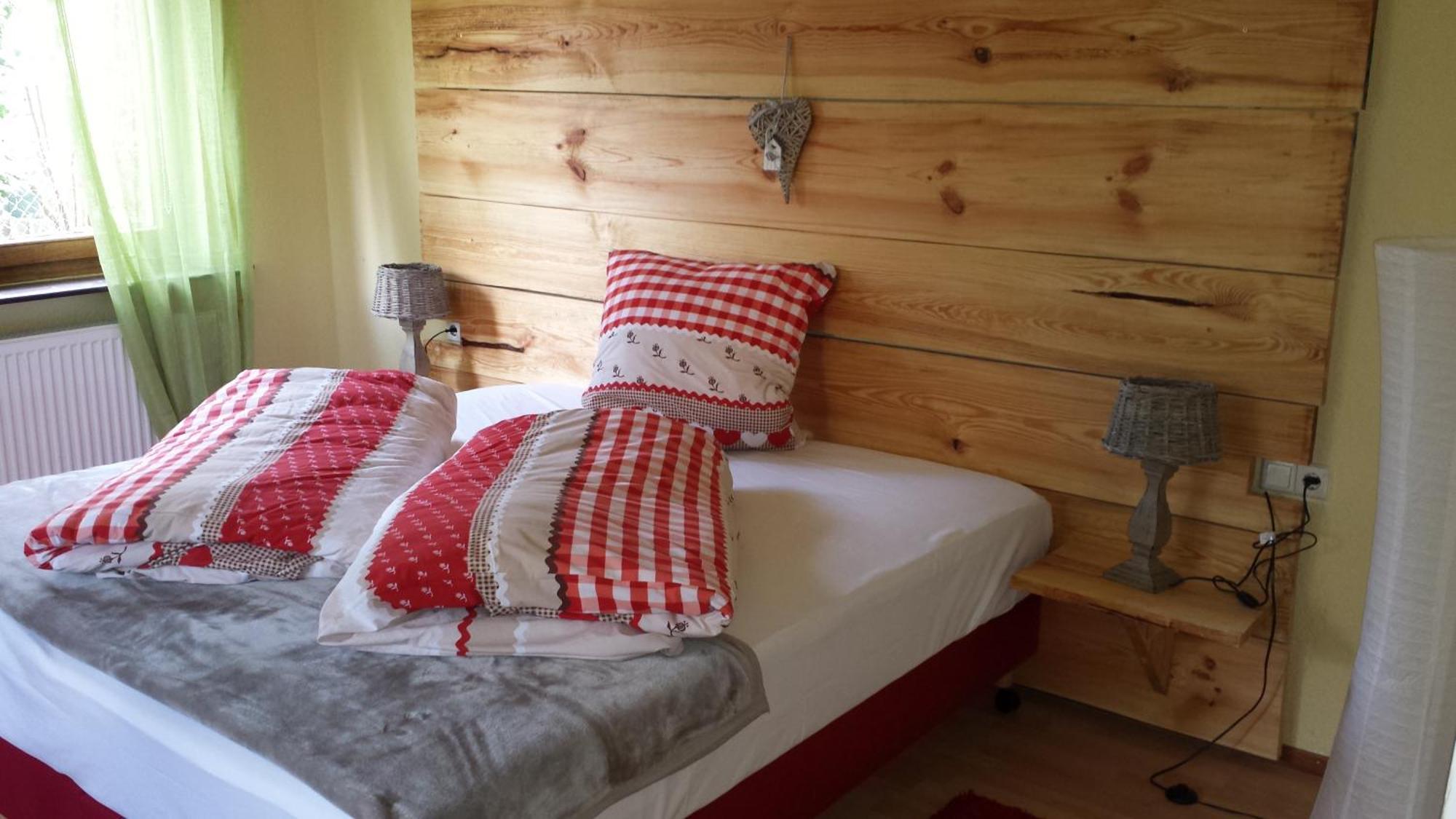 Alte Schreinerei-Auberge Harlekin Randegg Luaran gambar