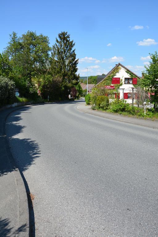 Alte Schreinerei-Auberge Harlekin Randegg Luaran gambar