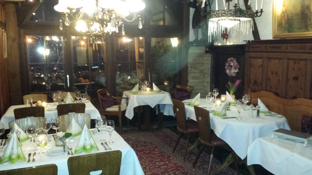 Alte Schreinerei-Auberge Harlekin Randegg Luaran gambar