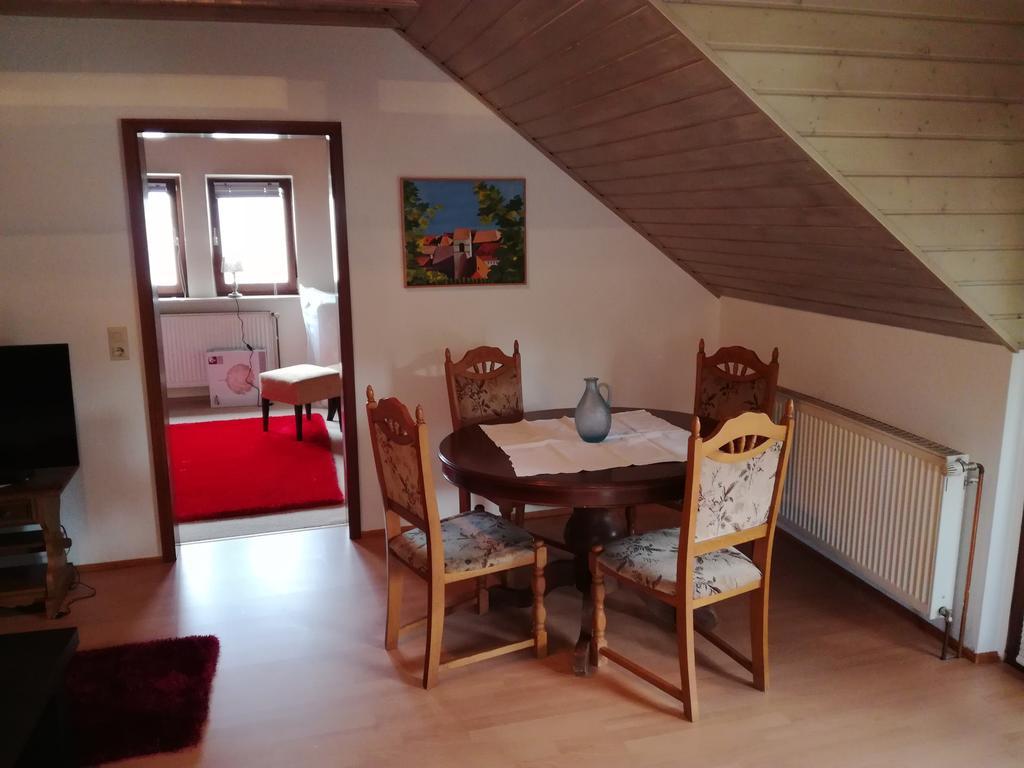 Alte Schreinerei-Auberge Harlekin Randegg Luaran gambar